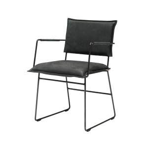 Nr. 32 / Stuhl mit Armteil / in Leder / ab 700 €